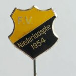 Fussball Anstecknadel FV Niederlaasphe 1954 FV Westfalen Kreis Siegen