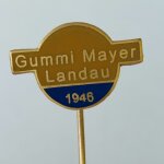 Fussball Anstecknadel Gummi Meyer Landau 1946 FV...